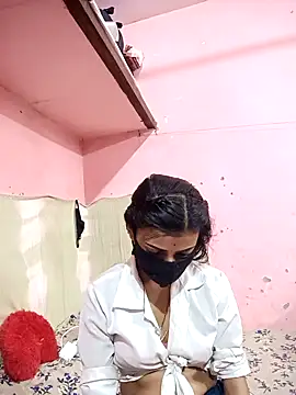 Desipari 777 online show from April 2026 05:18:01 PM