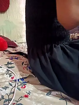 Desipari 777 online show from April 2026 01:52:02 PM