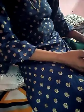 Desipari 777 online show from April 2026 02:07:02 PM