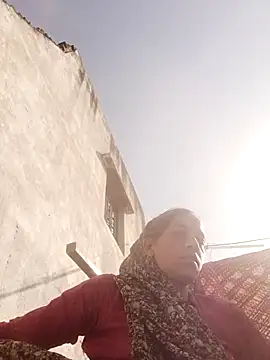 Karishma singh online show from April 2026 02:52:01 AM