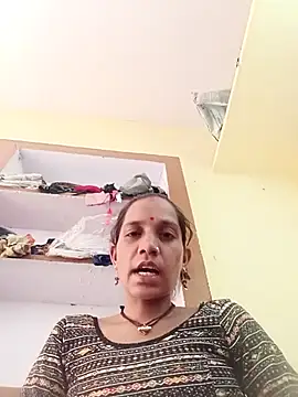 Karishma singh online show from February 2026 11:01:02 AM