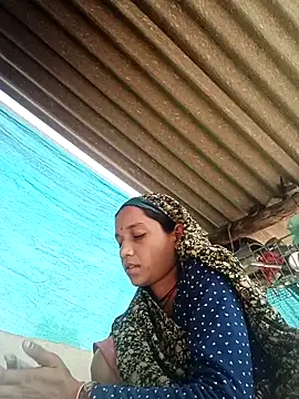 Karishma singh online show from February 2026 04:58:02 AM