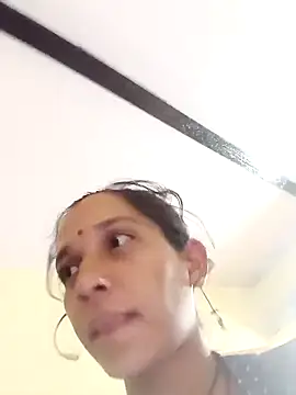 Karishma singh online show from February 2026 03:23:02 PM