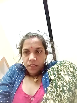 Karishma singh online show from February 2026 08:39:01 PM