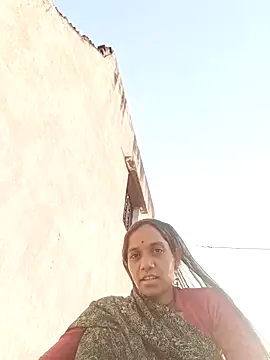 Karishma singh online show from April 2026 01:30:02 AM