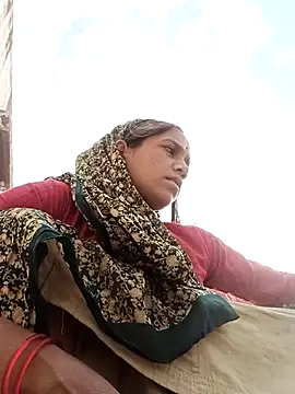 Karishma singh online show from April 2026 02:24:01 AM