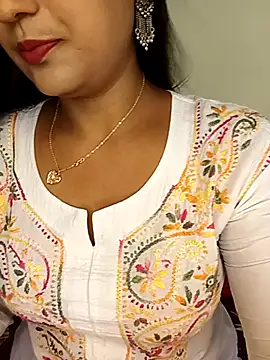Deshi bhabhi143 online show from May 2026 05:38:02 AM