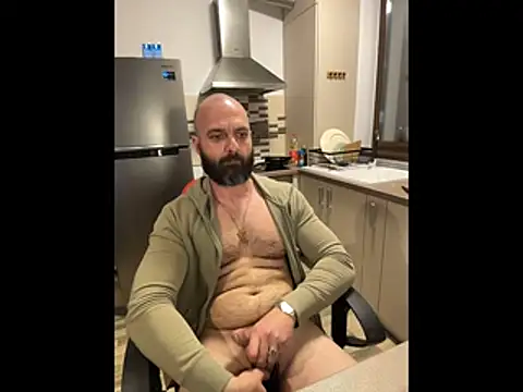 DamonSalvatore2 online show from April 2026 09:05:01 PM