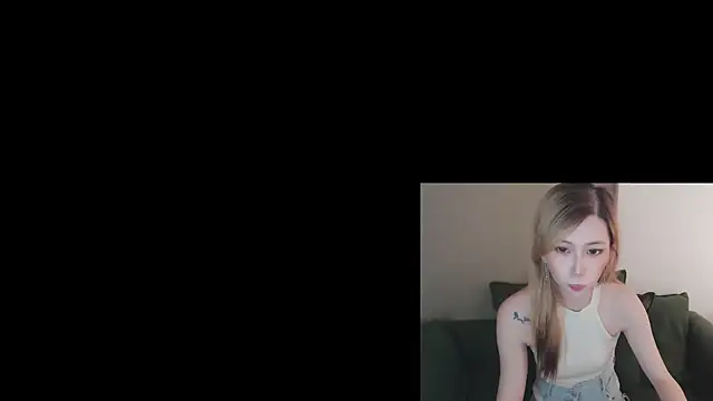 whitecat13 online show from May 2026 11:18:01 AM
