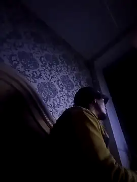 Eldiablo2055 online show from December 2025 04:23:02 AM