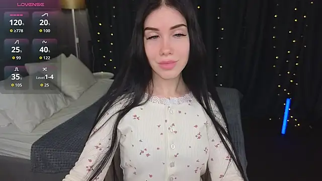 Chloe   Davis online show from March 2026 05:46:02 AM