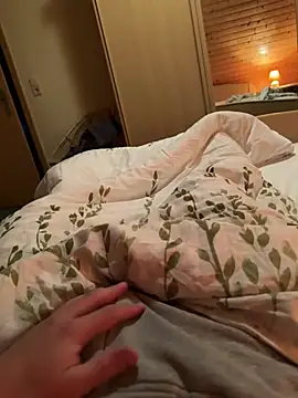 SecretCouple23 online show from April 2026 07:40:01 PM