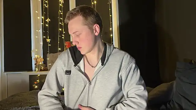 love4couple online show from April 2026 07:45:01 AM