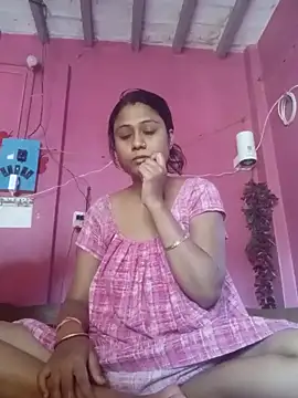 Hooghlypinkivabi online show from April 2026 10:41:02 AM