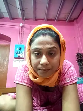 Hooghlypinkivabi online show from February 2026 12:45:01 PM