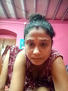 Hooghlypinkivabi online show from February 2026 02:05:01 PM