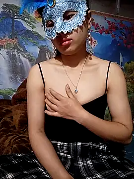 -Lovely-y online show from May 2026 12:03:01 AM
