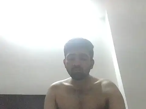 rajj3599 online show from February 2026 04:40:01 PM