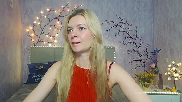 Snapshot of MelissaTyler chatting on April 2026 11:50:02 AM MelissaTyler online show from April 2026 11:50:02 AM