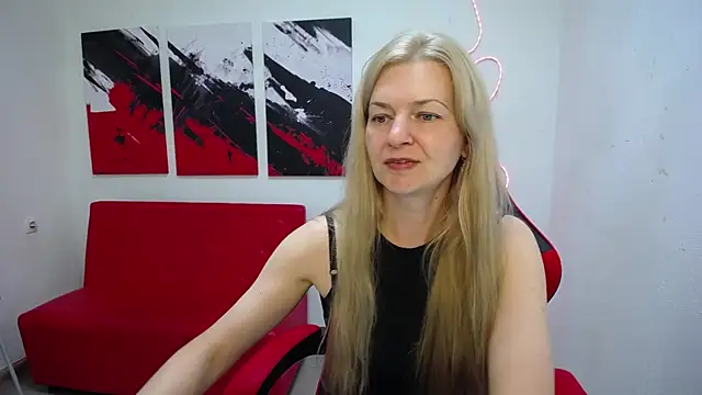 Snapshot of MelissaTyler chatting on July 2026 11:17:01 AM MelissaTyler online show from July 2026 11:17:01 AM