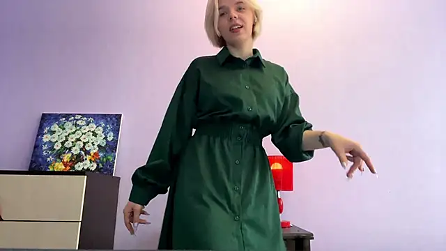 Scarlet cat online show from December 2025 06:02:01 AM