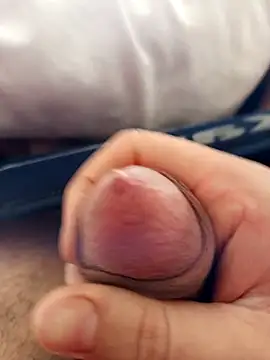 kingmiko12 online show from January 2026 02:13:02 PM