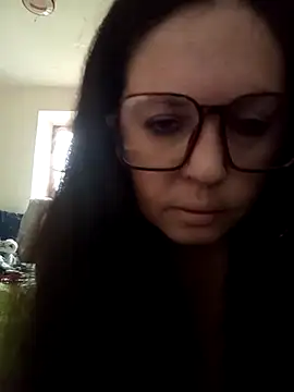 Snapshot of EdgedSleeve chatting on February 2026 11:42:02 AM EdgedSleeve online show from February 2026 11:42:02 AM