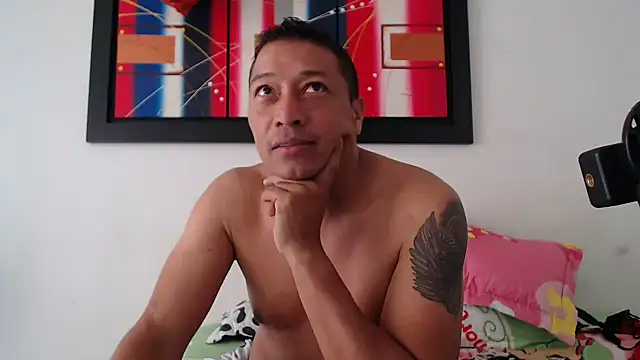 pareja latina1483 online show from February 2026 12:05:01 PM