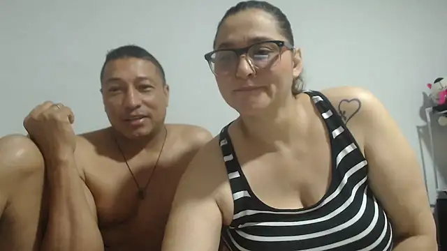 pareja latina1483 online show from March 2026 11:58:02 AM