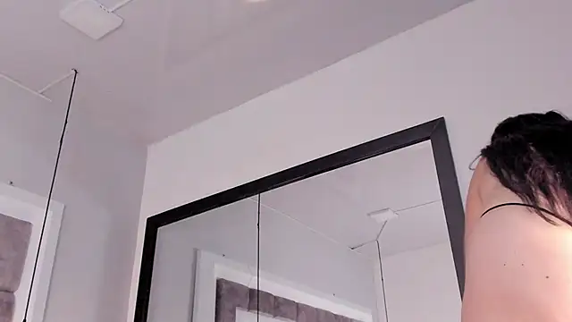 ElenaWatsonn online show from February 2026 08:28:02 PM