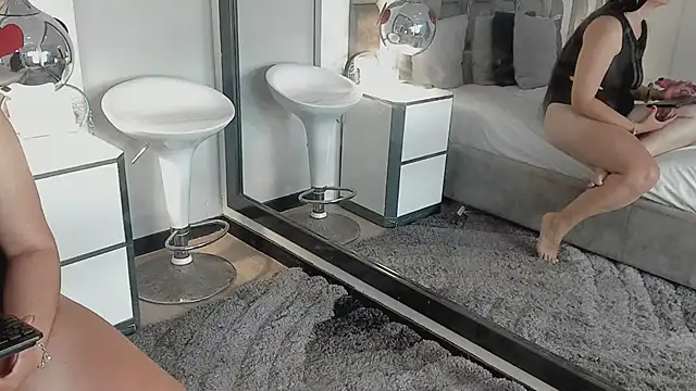 ElenaWatsonn online show from March 2026 08:31:02 PM