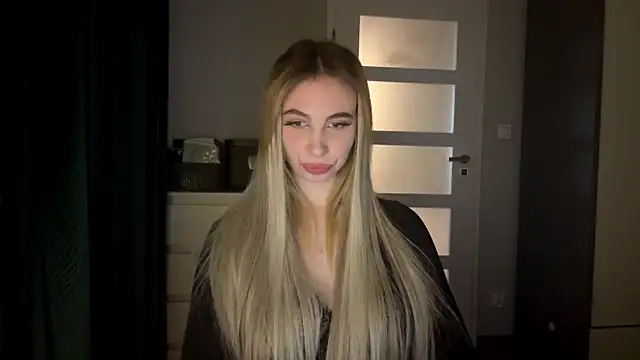 TeenLily online show from April 2026 05:52:02 PM