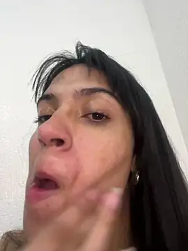 ValentinaEvanz online show from February 2026 10:01:01 PM