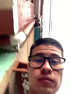 Latin Paisa Boy online show from February 2026 12:33:01 PM