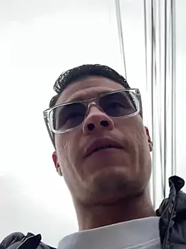 Latin Paisa Boy online show from February 2026 12:32:01 PM