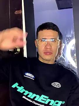 Latin Paisa Boy online show from January 2026 02:40:01 AM