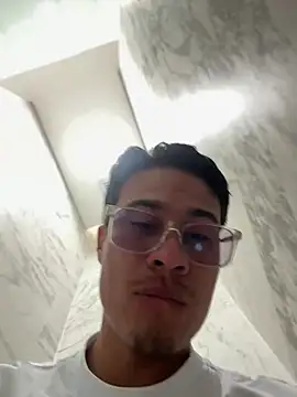Latin Paisa Boy online show from July 2026 07:22:01 PM