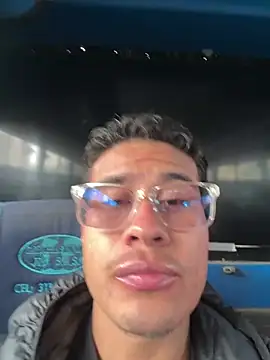 Latin Paisa Boy online show from April 2026 04:53:02 PM