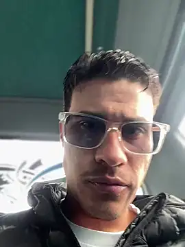 Latin Paisa Boy online show from April 2026 05:17:02 PM