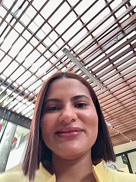 Irina Velvett online show from May 2026 04:15:02 PM