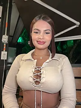 Snapshot of Irina_Velvett chatting on January 2026 12:15:02 AM Irina Velvett online show from January 2026 12:15:02 AM