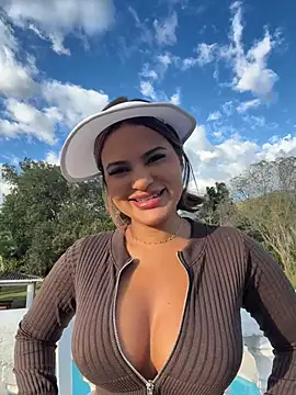 Irina Velvett online show from July 2026 10:27:02 PM