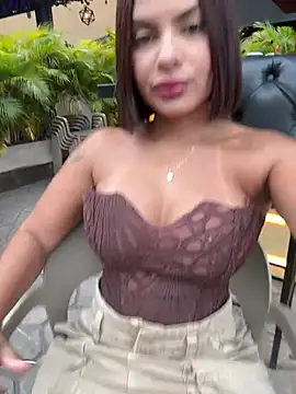 Irina Velvett online show from April 2026 10:28:01 PM