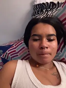 Chloe cortes online show from May 2026 12:22:01 PM