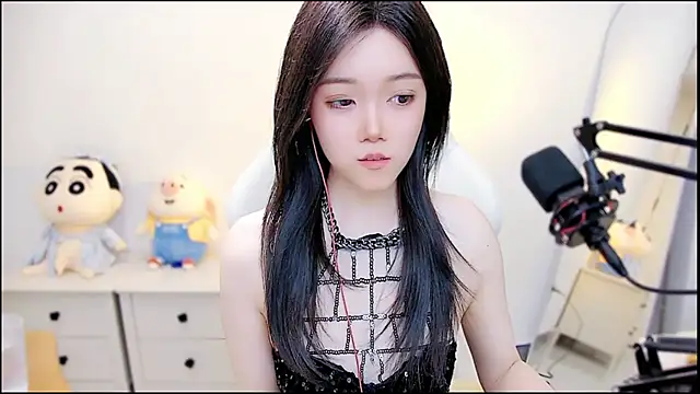 Cindy-dd online show from February 2026 11:43:02 AM