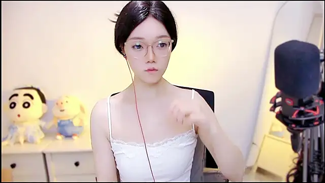 Snapshot of Cindy-dd chatting on July 2026 04:10:02 PM Cindy-dd online show from July 2026 04:10:02 PM