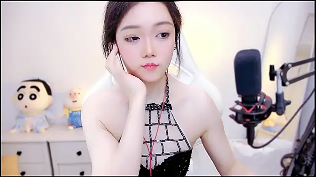 Cindy-dd online show from May 2026 02:21:01 PM