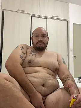 Snapshot of fistdan chatting on December 2025 09:04:02 PM fistdan online show from December 2025 09:04:02 PM