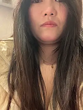 Molly-xiao online show from January 2026 10:44:01 AM