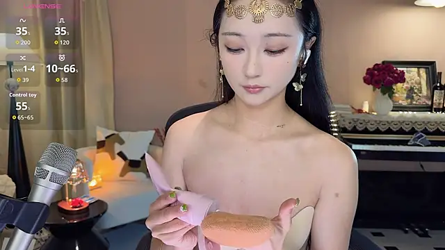 Molly00- online show from March 2026 06:26:01 AM